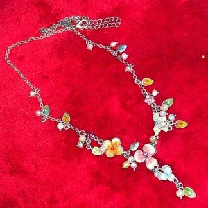 Pretty Jewel Pave Flower Chain Pearl Charm Choker Statement Necklace Silvertone